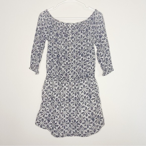 PAIGE Floral Print Clover Off Shoulder Blue White Mini Dress Pockets Size Medium - Picture 1 of 8